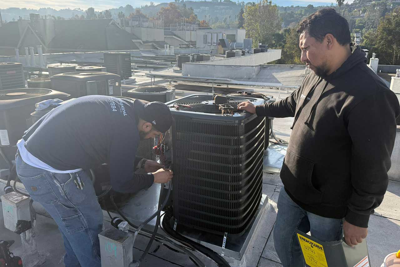 Why You Should Call An HVAC Technician For Air Conditioning Repair In Santa Clarita